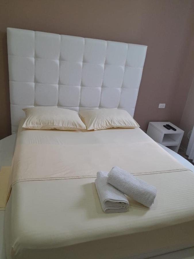 Shkoder Hotel Temali Exterior foto